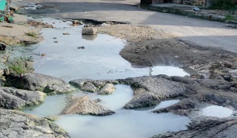 Moradores sofrem com a falta de infraestrutura em rua do bairro Gilberto Mestrinho, na zona Leste
