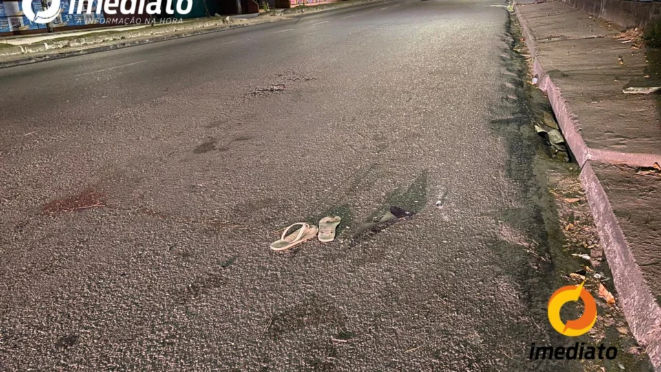 Suposto morador de rua morre após ser atropelado por motoqueiro na Grande Circular