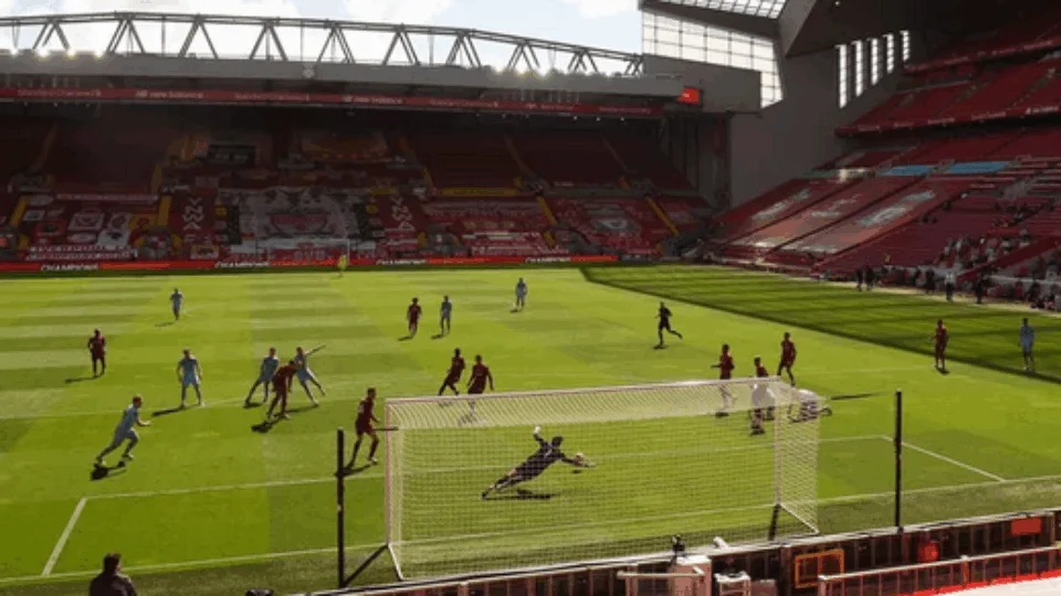 Liverpool só empata com o Burnley e leva Internet à loucura; Firmino é quem mais sofre, neste sábado (11)