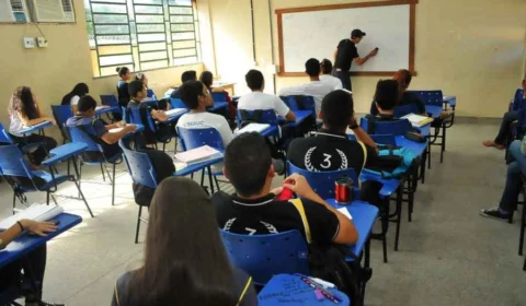 Câmara conclui análise de PEC que torna Fundeb permanente