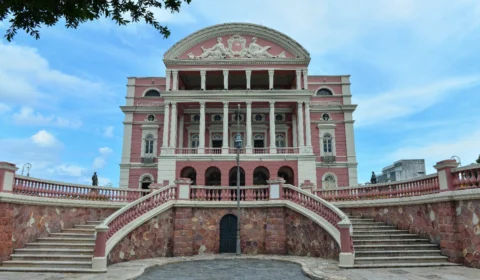 Teatro Amazonas reabre e volta a receber turistas nesta sexta-feira (3)