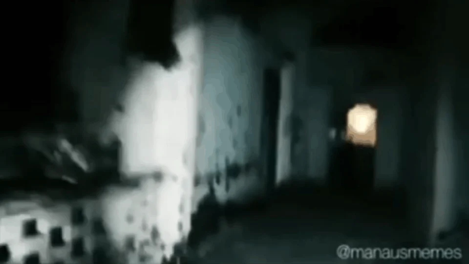 Terror: vídeo mostra 4 jovens entrando na Santa Casa de Misericórdia e acabam registrando cenas macabras