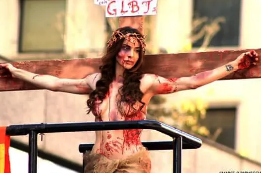 sikêra Jr sikêra Jr