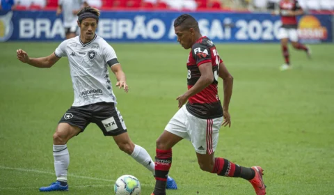 Brasileiro: Flamengo arranca empate com Botafogo no último minuto