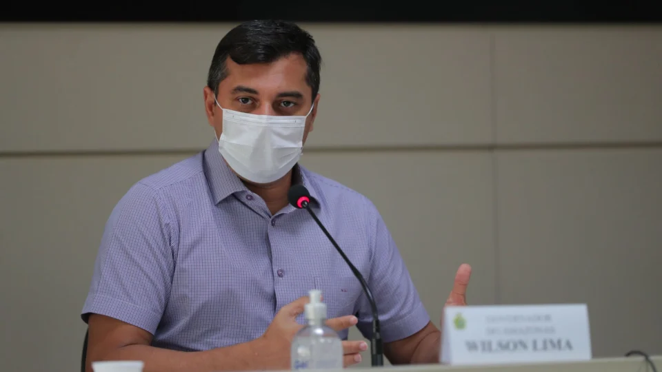 Wilson Lima assina decreto que disciplina condutas de servidores públicos no período eleitoral