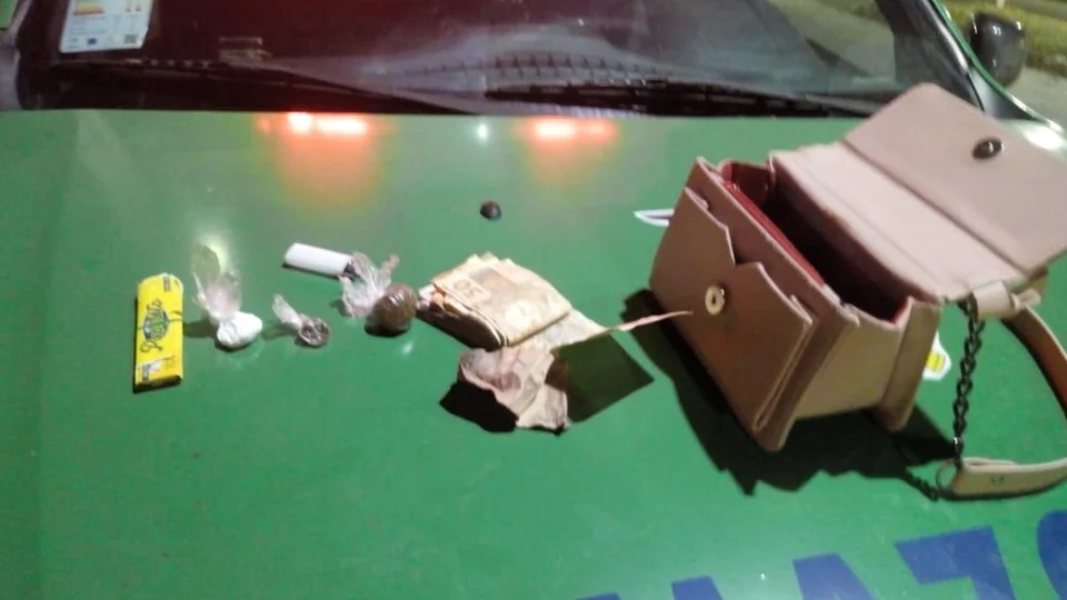 Mulheres são presas com drogas na zona Norte de Manaus