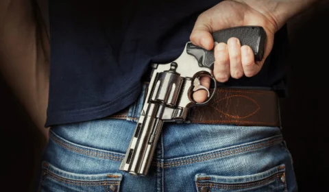 Vídeo captura momento em que homem é executado a tiros no Santo Agostinho