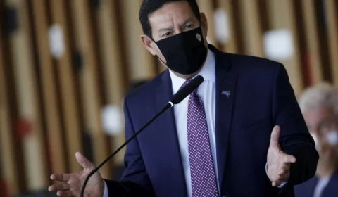 Hamilton Mourão testa positivo para a Covid-19; Veja!