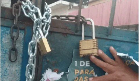 Presidente do Sinteam é filmada colocando cadeados em escolas no Centro de Manaus