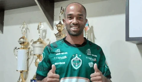 Manaus FC: Rossini continua como camisa 10, no Brasileirão da Série C