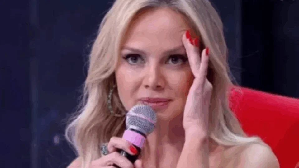 Apresentadora Eliana vai comentar jogo do Flamengo nesta quarta-feira