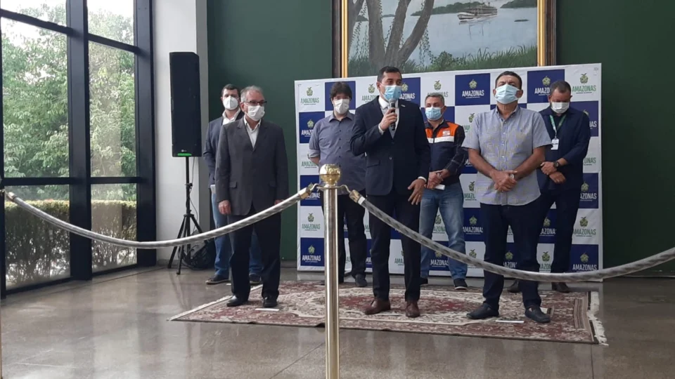 Governo do Amazonas, volta a fechar bares e flutuantes por causa da pandemia de covid-19