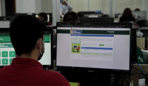 Prazo para entrega de documentos do Bolsa Universidade 2025 termina dia 10