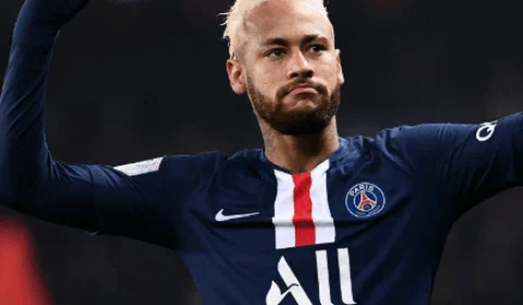 Neymar é poupado de jogo para estrelar na próxima semana contra o Manchester