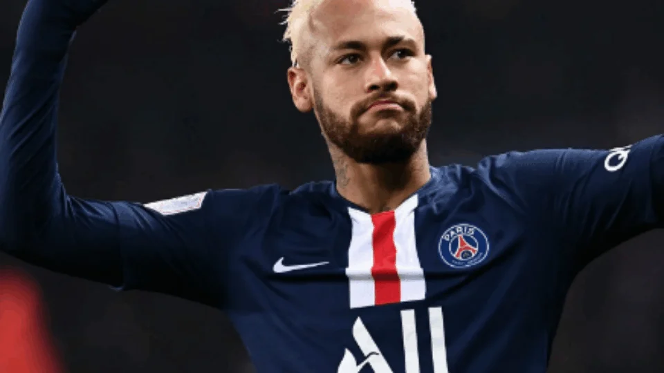 Neymar é poupado de jogo para estrelar na próxima semana contra o Manchester