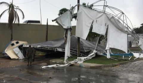 Temporal destrói tendas de abrigo para venezuelanos.  Veja Vídeo!