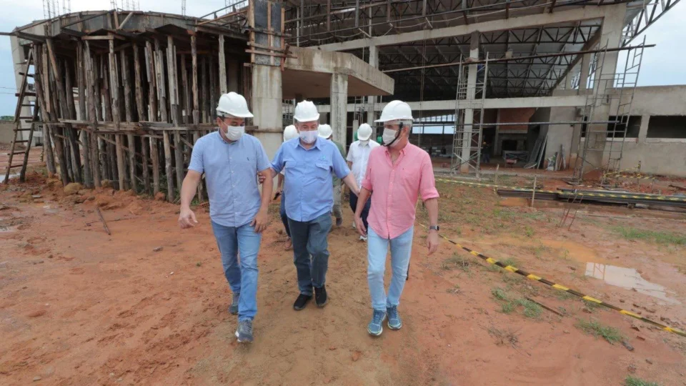 Governo do amazonas investe mais de R$ 22 milhões em construção e reformas de escolas no Interior