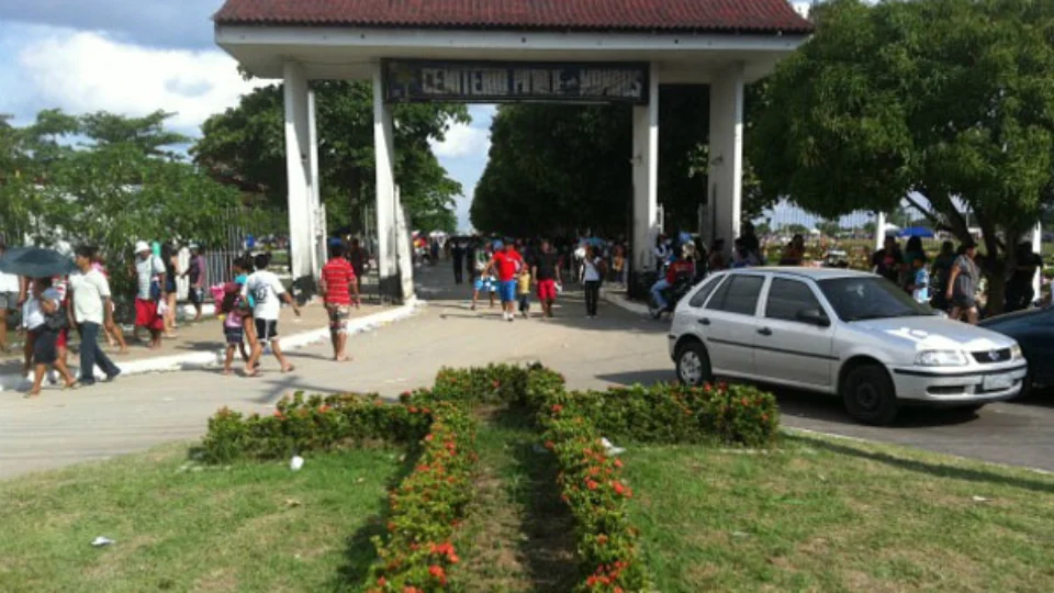 162 sepultamentos são registrados na cidade de  Manaus neste domingo 24