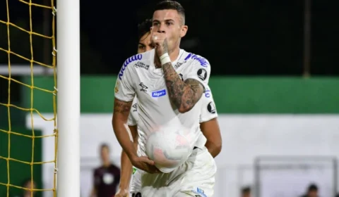 Santos precisa secar Palmeiras para fazer melhor campanha na fase de grupos da Libertadores