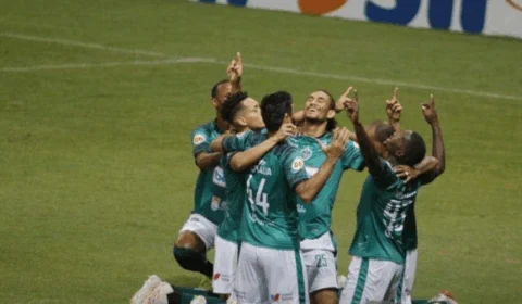 Por 3 a 2 Manaus FC vence Botafogo- PB, na Arena da Amazônia