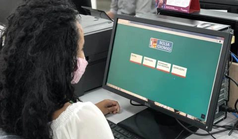 Bolsa idiomas têm inscrições abertas até nesta quarta (4)