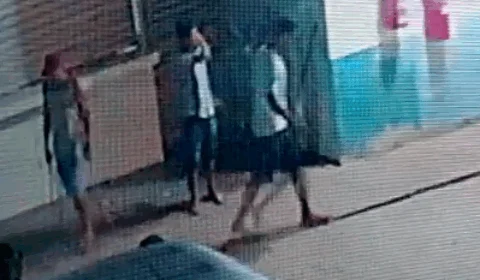 VÍDEOS! Trio conversa em posto de combustíveis momentos antes de assassinato de frentista