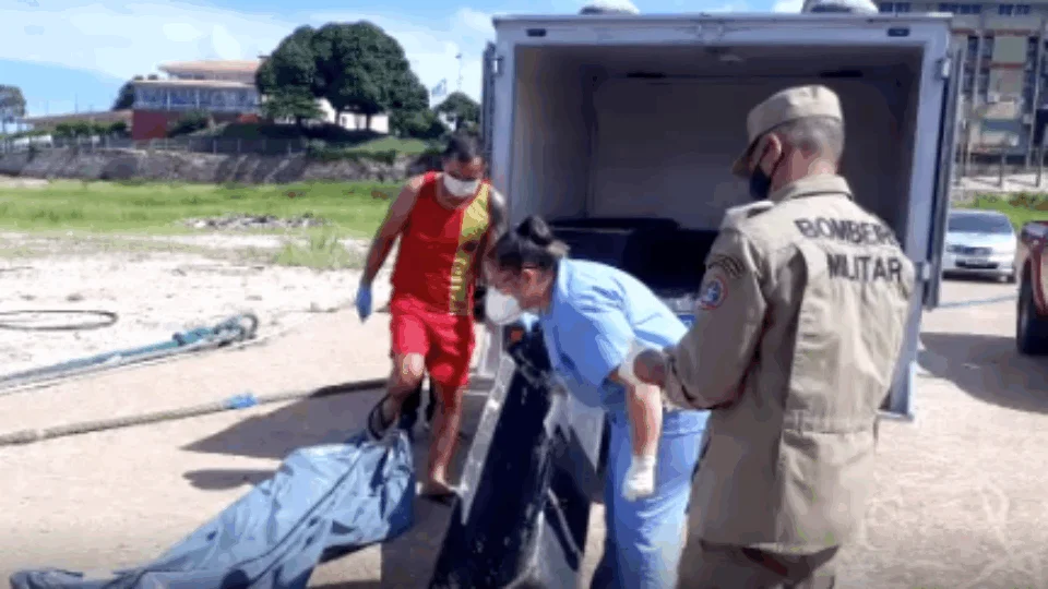 VEJA VÍDEO – Corpo é encontrado nas proximidades da Marina Tauá, na manhã desta segunda-feira (23)
