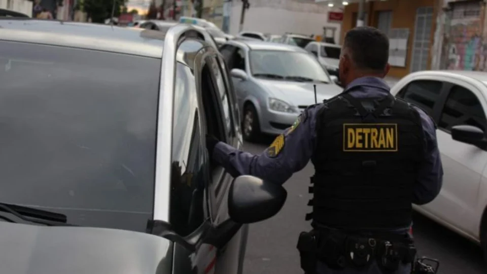 Contran muda prazos para motoristas e donos de veículos do AM ; “Nós não poderíamos penalizar nossos usuários”