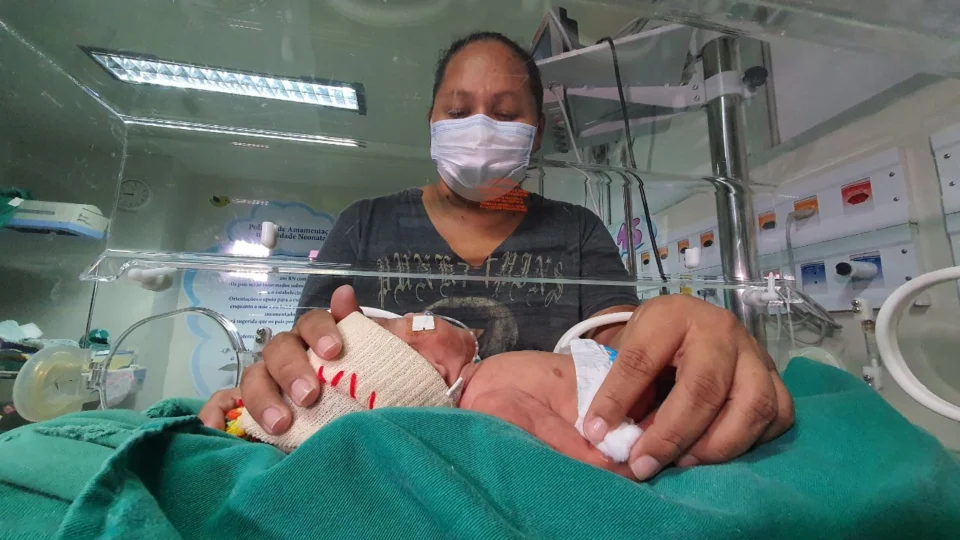 Dia Mundial da Prematuridade: recém-nascidos recebem ações dentro das maternidades