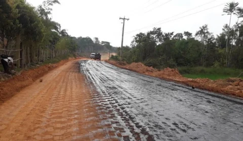 Governo do Amazonas avança com obras de construção da estrada Coari-Itapéua
