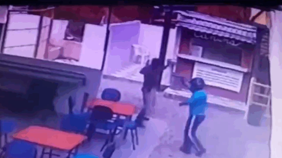 Vídeo | Veja tentativa de assalto que deixou coronel do Exército baleado