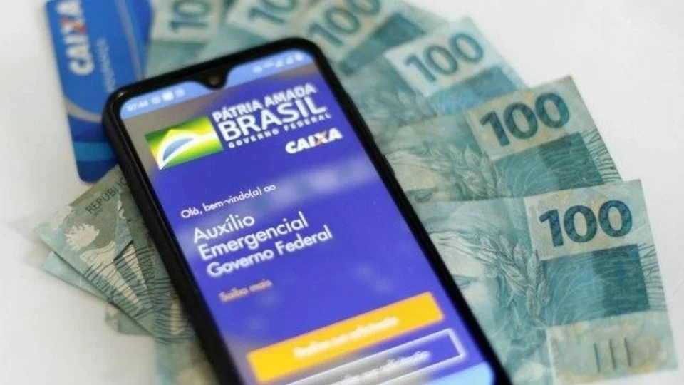 Caixa libera três saques do auxílio emergencial em dezembro. Saiba mais!