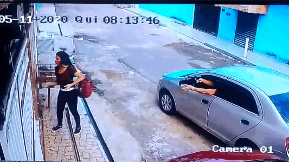 VEJA VÍDEO – Assaltante em Cobalt faz nova vítima; Mulher foi assaltada na porta de casa, no Alvorada