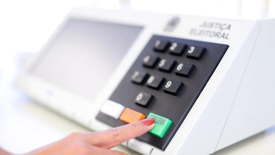 Eleições 2024: Amazonas terá horários diferenciados de votação devido a fusos horários distintos