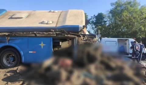 Seis vítimas do acidente entre ônibus e caminhão permanecem internadas