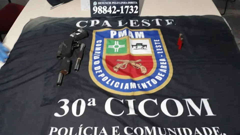 Homem é detido pela Polícia Militar após ser linchado no bairro Jorge Teixeira