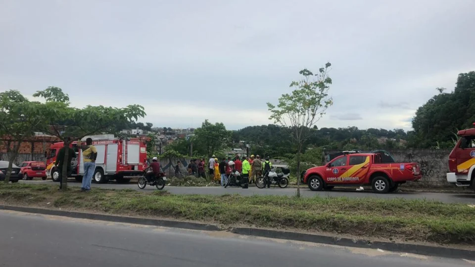 Criança de 2 meses é jogada pelo padrasto em igarapé em Manaus.