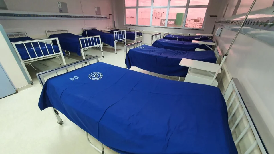 HPS 28 de Agosto reorganiza unidade e abre mais de 40 leitos de UTI para Covid-19