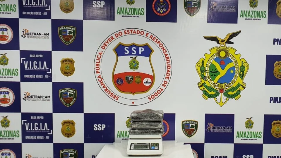 Base Arpão apreende 3 quilos de drogas em Coari