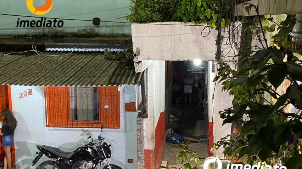 Jovem é assassinado com tiro na cabeça no bairro Compensa 1