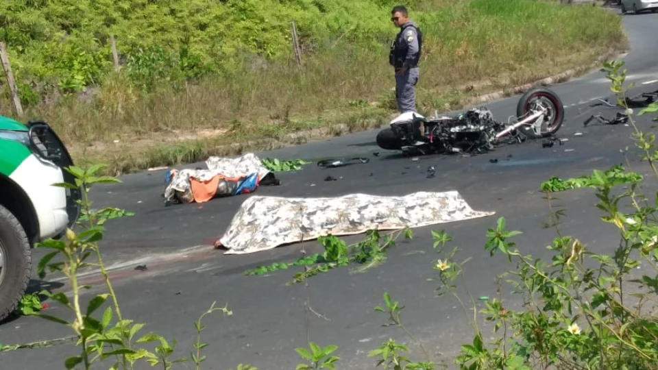 Vídeos do acidente na AM-010