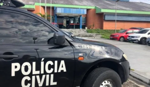 Enquanto conversava com a esposa, homem é assassinado com vários tiros no bairro Gilberto Mestrinho