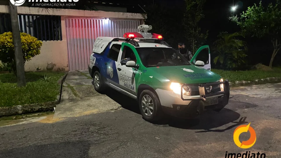 Suspeito tenta assaltar casa e é atacado por cachorros, no Parque das Laranjeiras