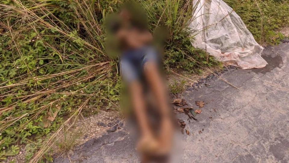 Corpo masculino é encontrado com as mãos amarradas no Distrito Industrial 2