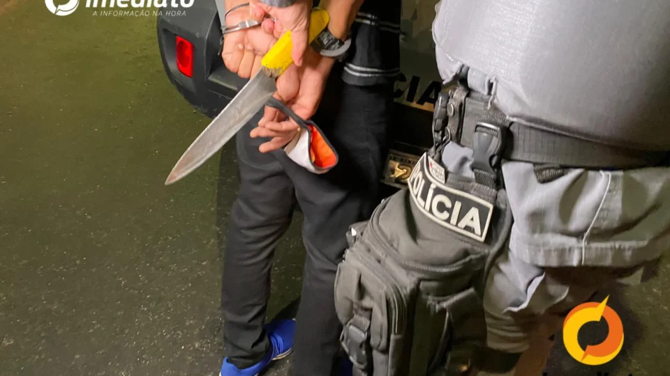 Assaltantes são presos em flagrante durante assalto a ônibus da linha 611 no Japiim