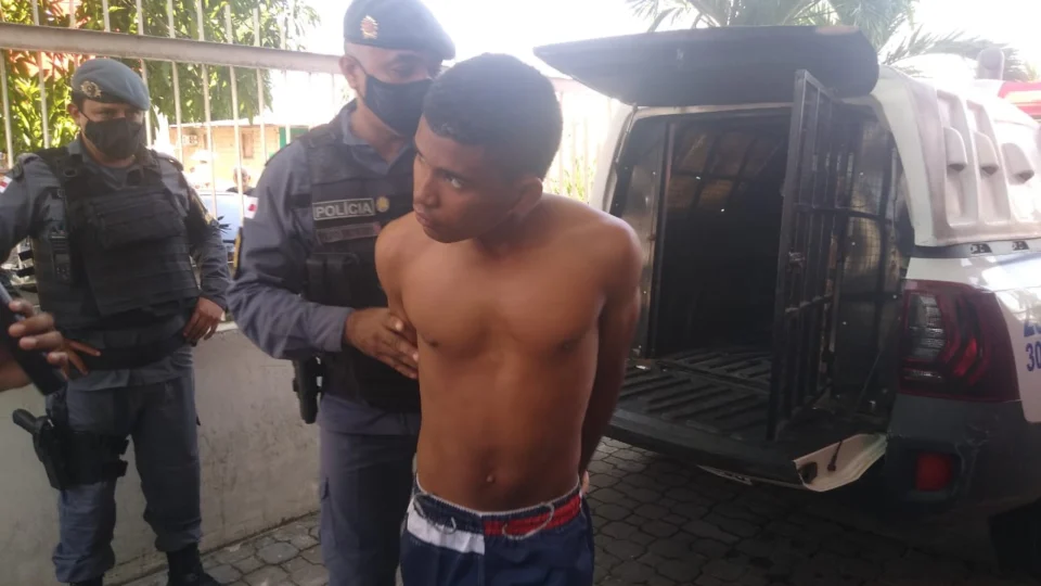 Homem que participou do crime onde uma mulher foi decapitada é preso na zona Leste; Veja vídeo!