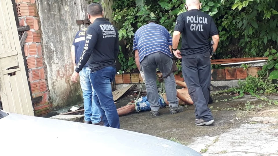 Veja vídeo do homem encontrado morto com pés e mão amarrados