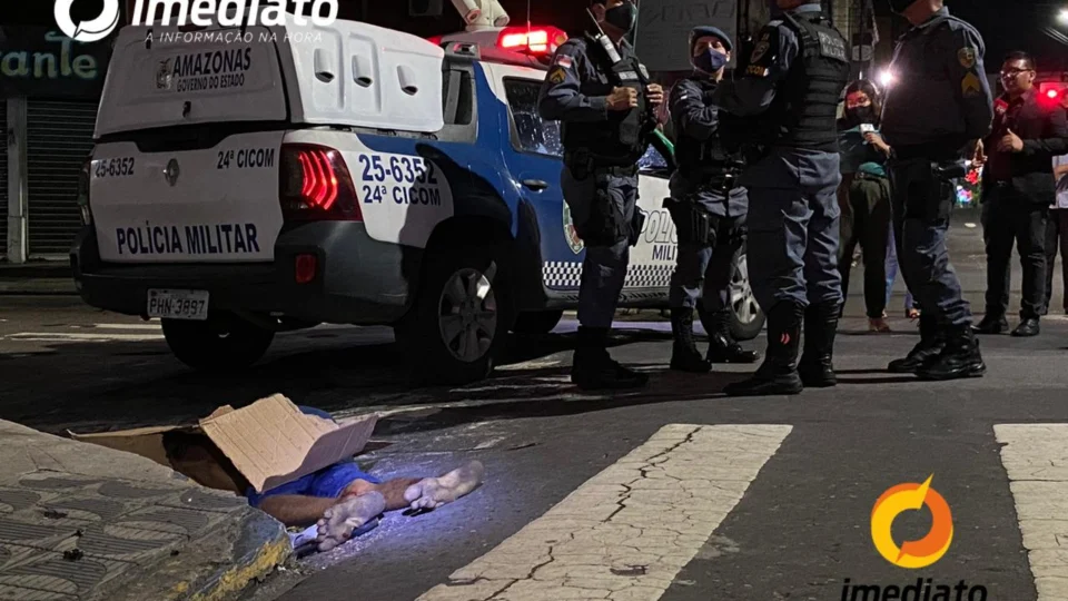 Vendedor de drogas é assassinado com três tiros no Centro de Manaus