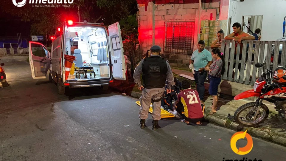 Motoqueiro fica ferido durante grave acidente no Jorge Teixeira