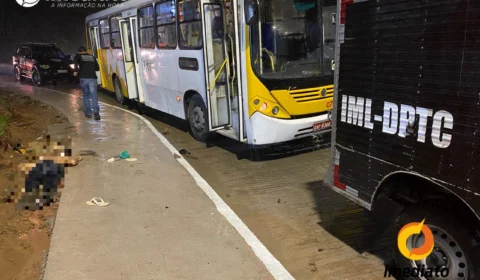 VEJA VÍDEOS! Um assaltante de ônibus é morto e outro é espancado após assalto a linha 621 dar errado